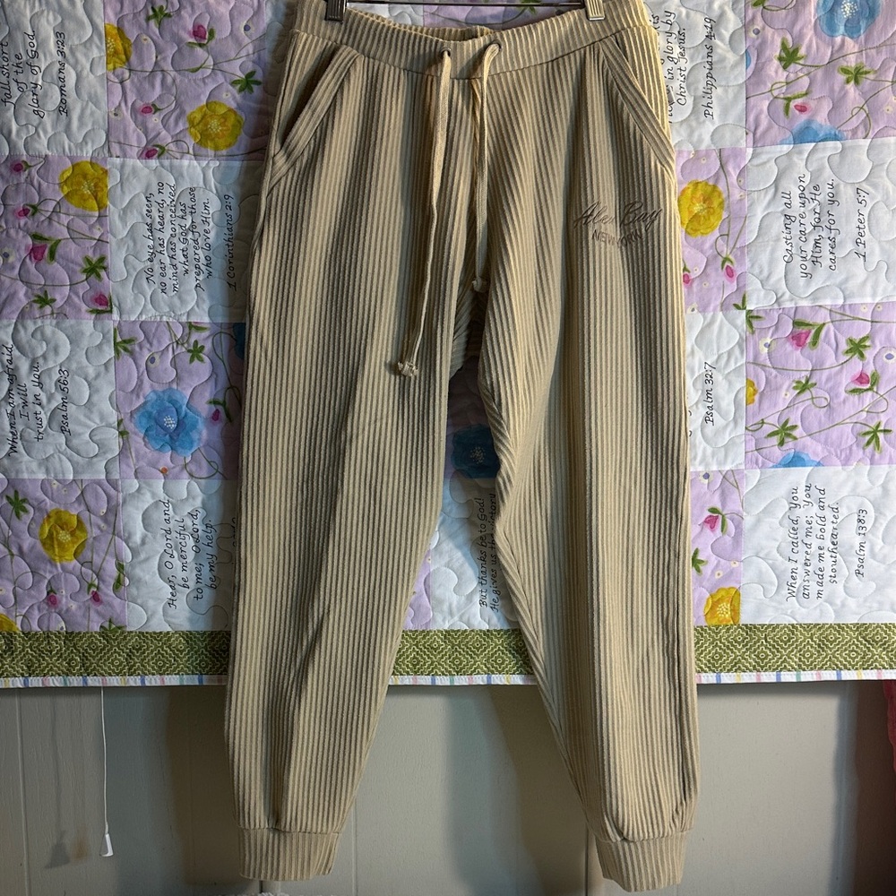Ragwear Alex Bay New York ribbed jogger/lounge pants beige sz XL